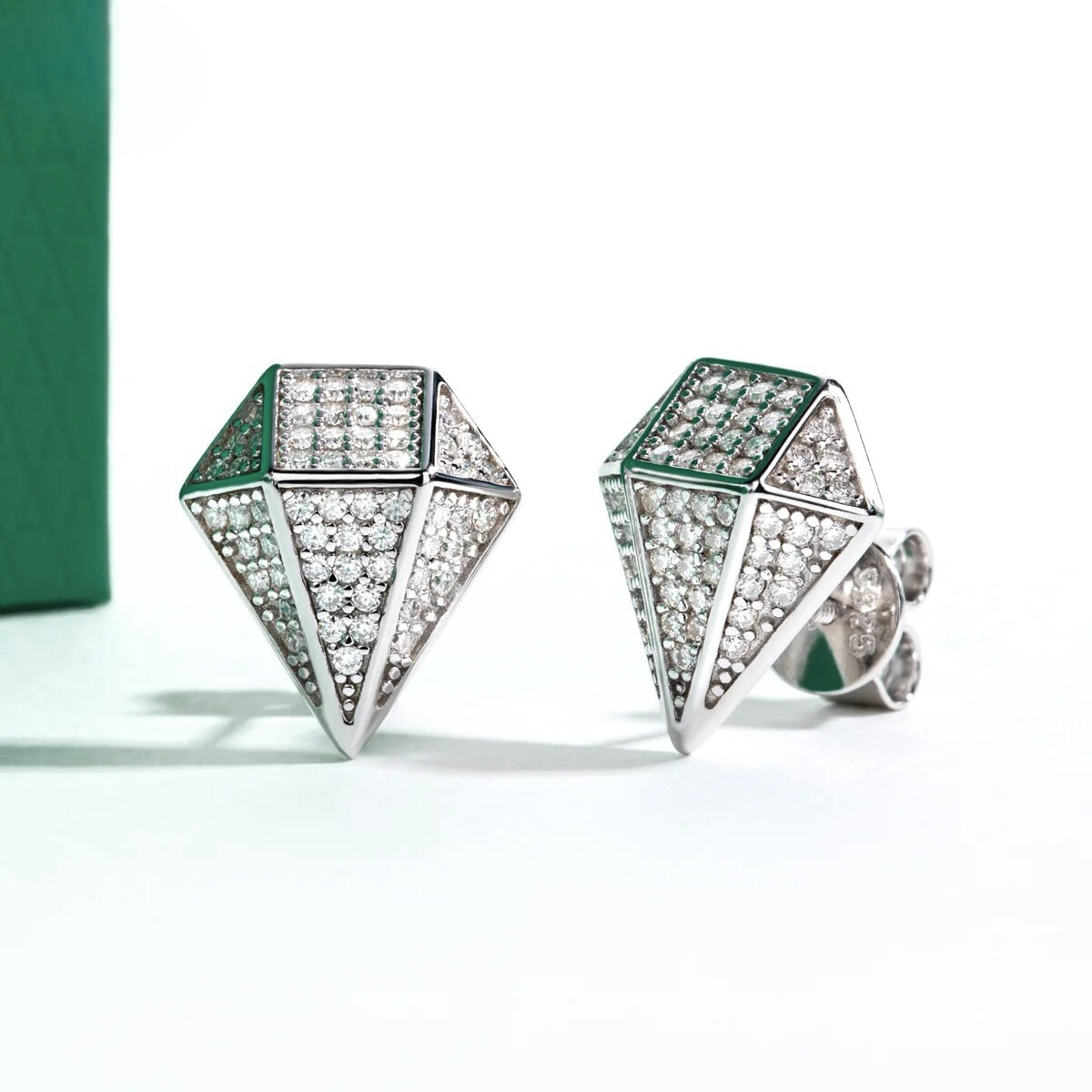 Brinco Prisma Moissanite