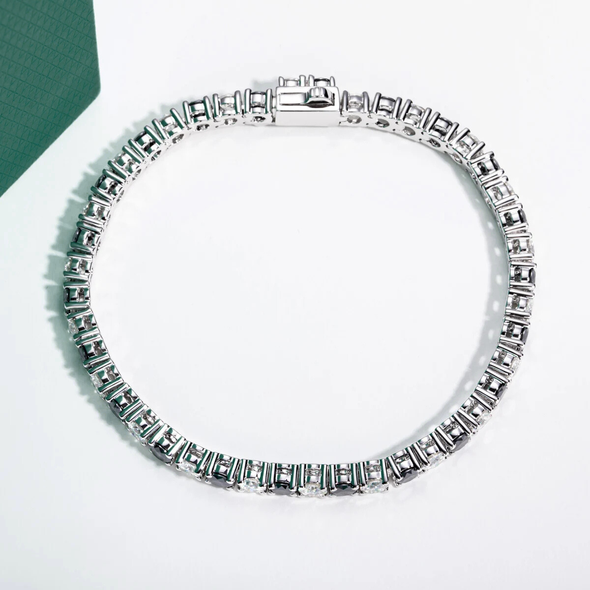 Pulseira Riviera Black & White Moissanite