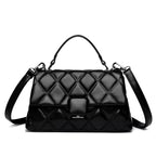 Bolsa Tiracolo Matelassê Belle Céline™