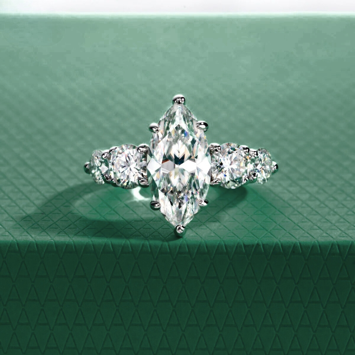 Anel Selena Moissanite