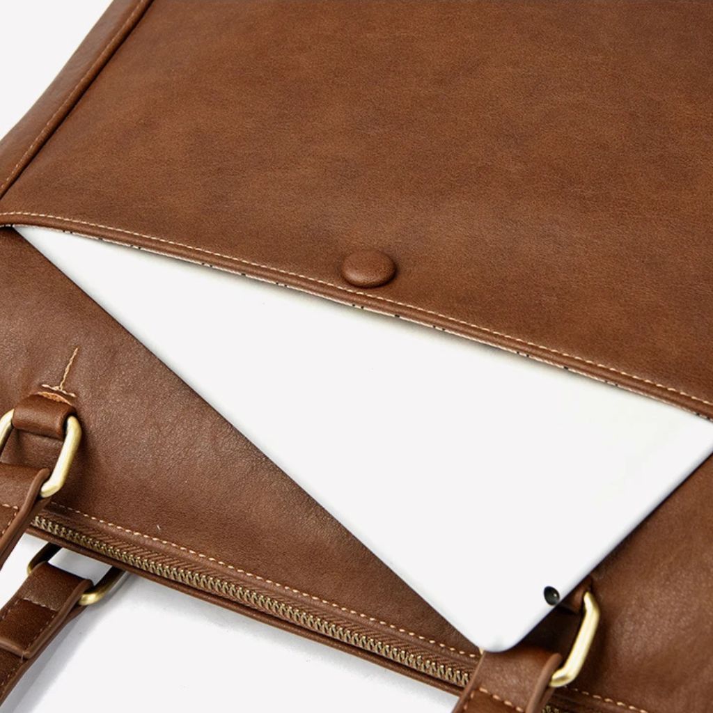 Bolsa de Ombro Grande Madeleine Luxe™