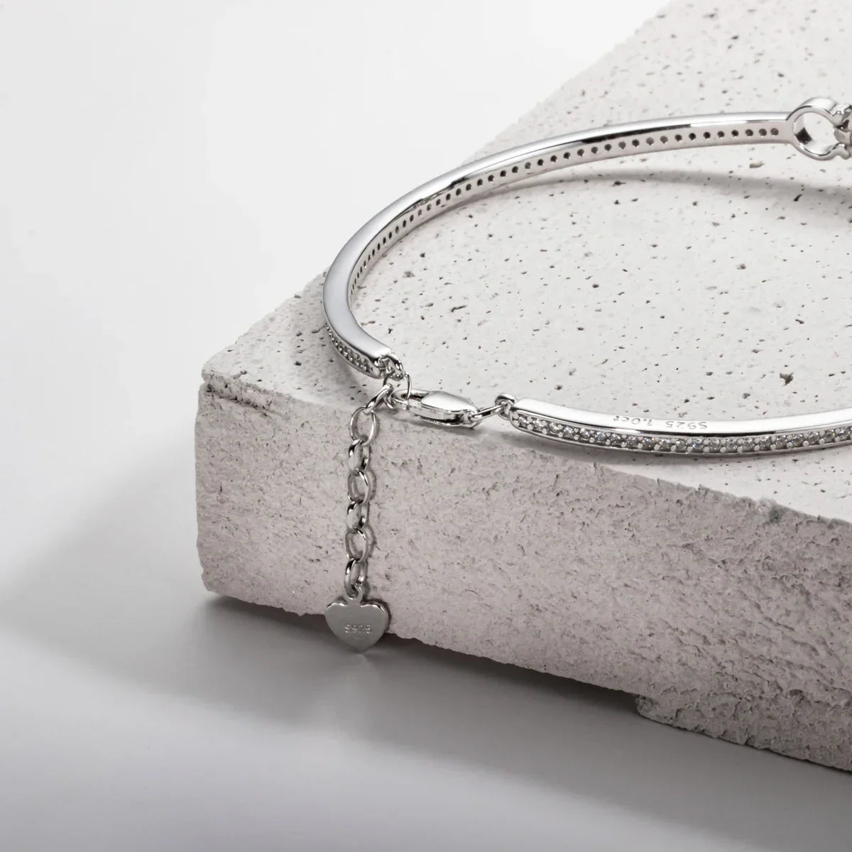 Bracelete Clasique Moissanite