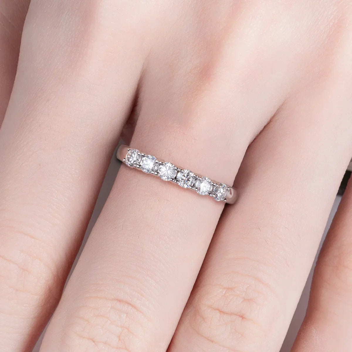 Meia Aliança 60 Pontos Moissanite