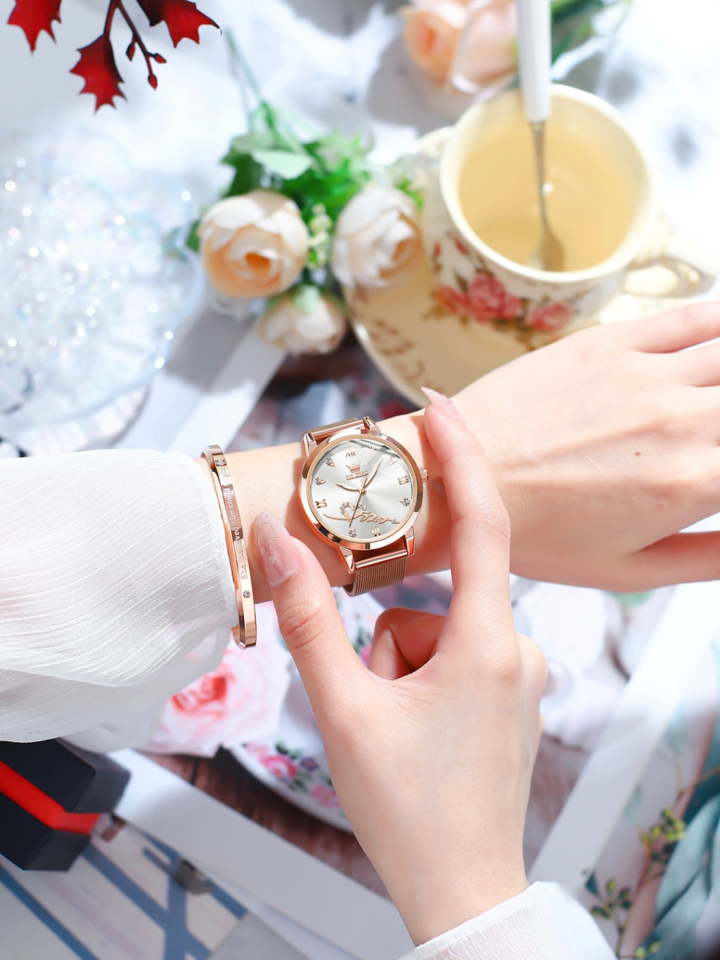 Relógio feminino Bella Viena coleção Olevs